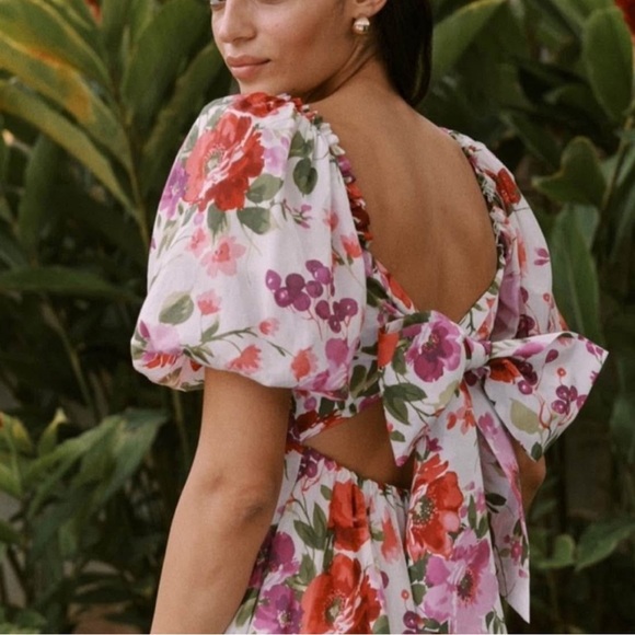 Abercrombie & Fitch Tie Back Maxi Dress - Picture 2 of 8